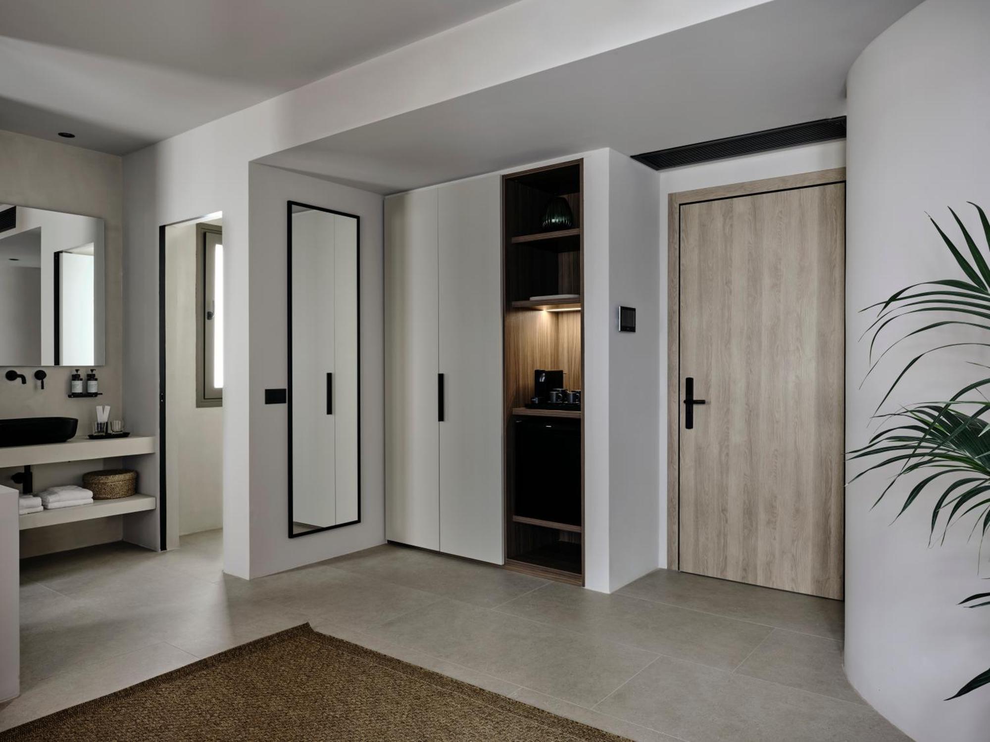 Bond Smart Living Suites Athens Luaran gambar