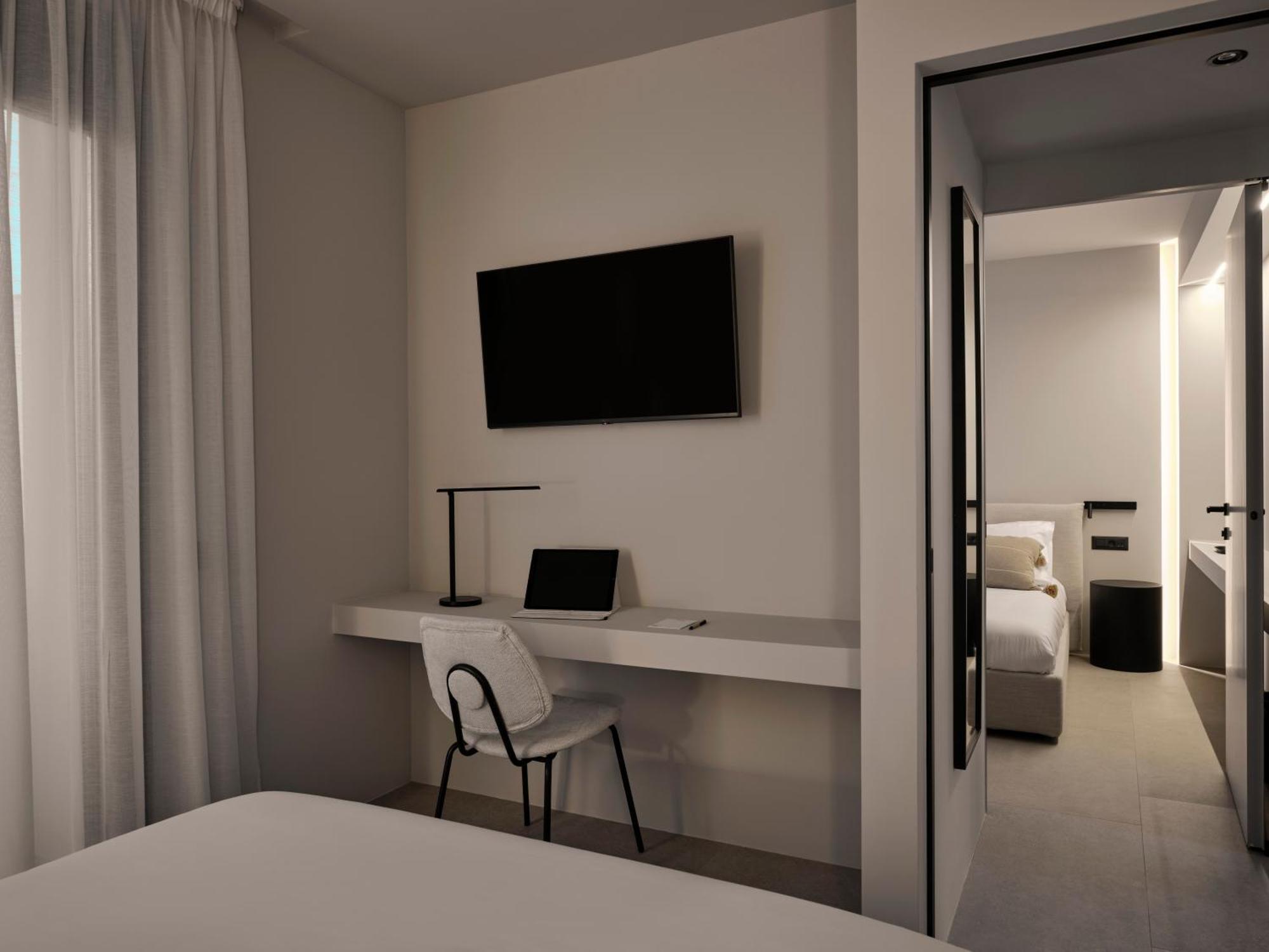 Bond Smart Living Suites Athens Luaran gambar