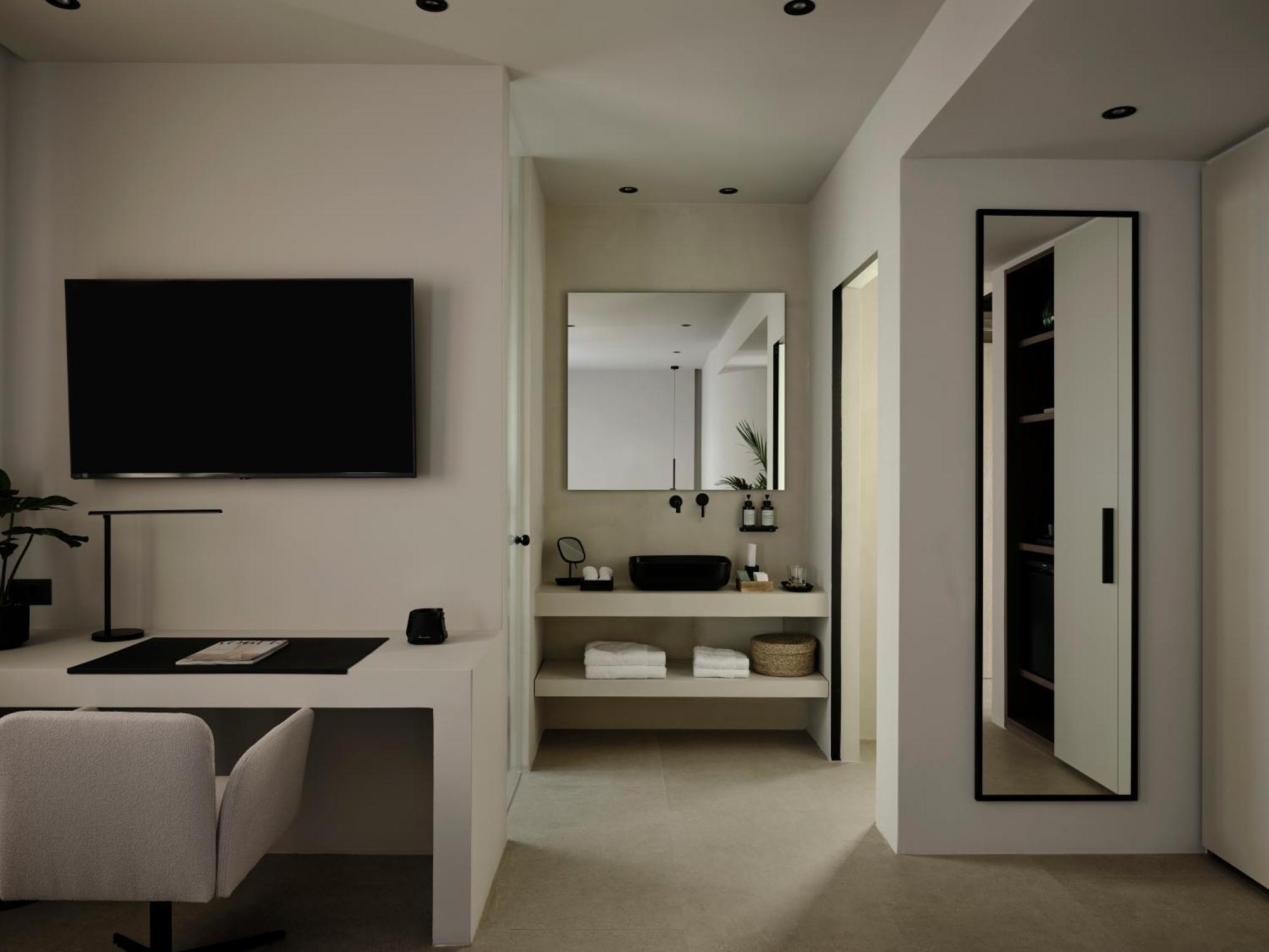 Bond Smart Living Suites Athens Luaran gambar